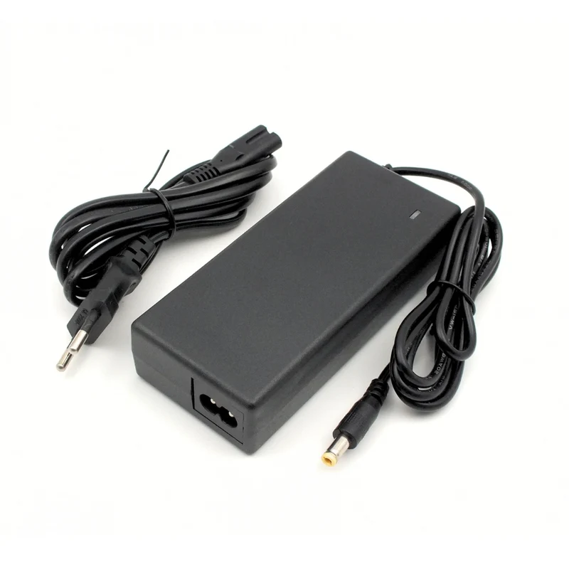 24V Steckernetzteil mit DC-Stecker 2,1x5,5mm