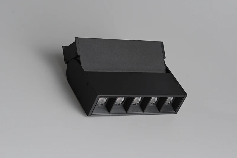 Magnetix 10-20W Strahler schwenkbar