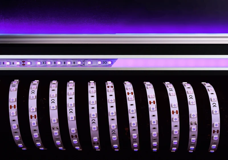 Deko-Light 5050-60-24V-violett-5m 45W Weiß