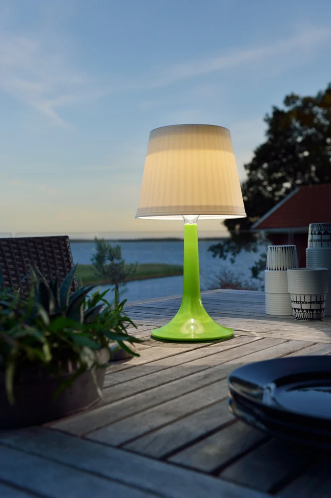Konstsmide LED Solarleuchte Assisi Tischleuchte grün